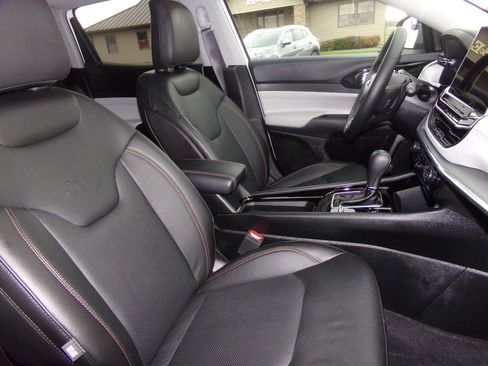 Used 2022 Jeep Compass Limited AWD/4WD image 29