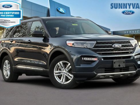 Certified 2022 Ford Explorer XLT w/ Equipment Group 202A image 1