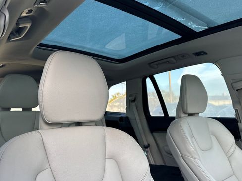 Used 2019 Volvo XC90 T6 Momentum w/ Protection Package Premier image 20