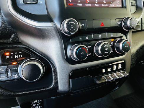 Used 2020 RAM 1500 Big Horn image 17