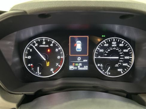 Used 2024 Subaru Crosstrek 2.5i Limited AWD/4WD image 13