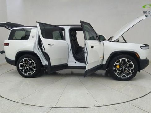 Used 2024 Rivian R1S Adventure AWD/4WD image 73