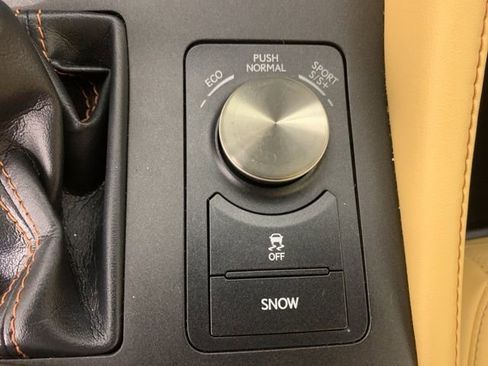 Used 2016 Lexus RC 300 AWD image 29