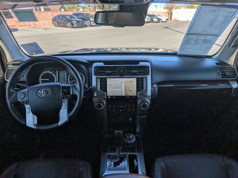 Used 2020 Toyota 4Runner 4WD image 15