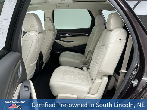 Used 2022 Buick Enclave Avenir w/ Avenir Technology Package image 19