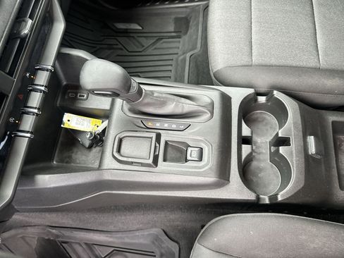 Used 2023 Chevrolet Colorado W/T w/ WT Convenience Package RWD image 21