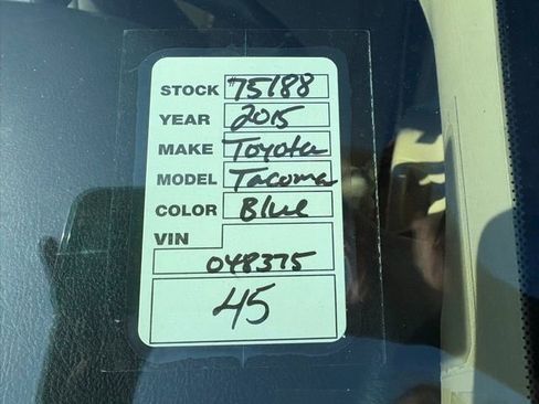 Used 2015 Toyota Tacoma PreRunner w/ SR5 Package image 38