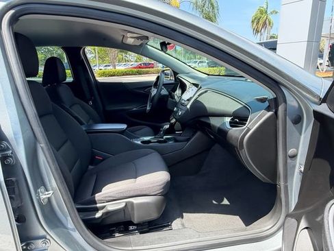 Used 2024 Chevrolet Malibu LT FWD image 16