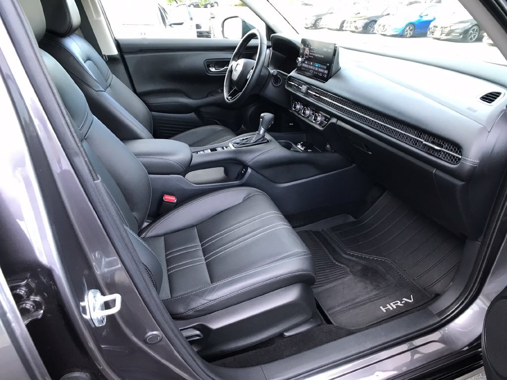 Certified 2025 Honda HR-V EX-L image 12
