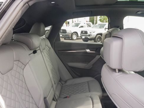 Used 2024 Audi SQ5 Premium Plus w/ S Sport Package image 16