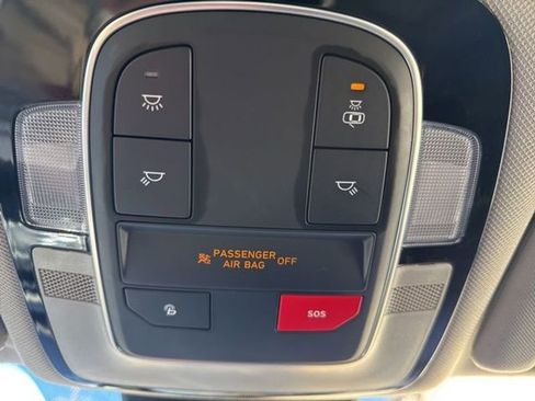 Used 2023 Hyundai Santa Fe SEL image 18