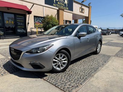 Used 2016 MAZDA MAZDA3 i Sport w/ Preferred Equipment Package