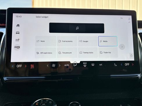 Certified 2025 Ford Expedition Max Platinum w/ Stealth Performance Package image 68