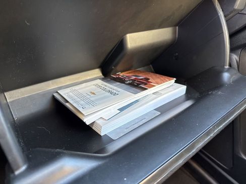 Used 2019 Chevrolet Colorado Z71 image 35