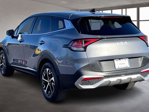 Used 2023 Kia Sportage EX image 4