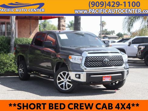 Used 2018 Toyota Tundra SR5 w/ SR5 Upgrade Package AWD/4WD image 1