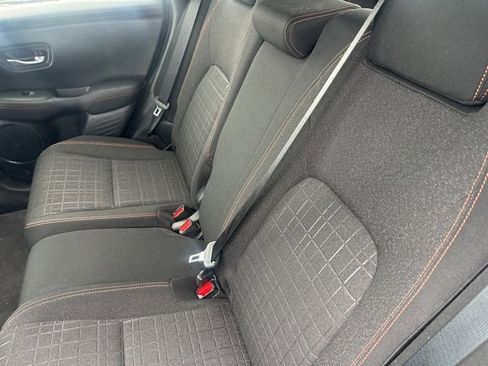 Used 2024 Honda HR-V Sport image 9