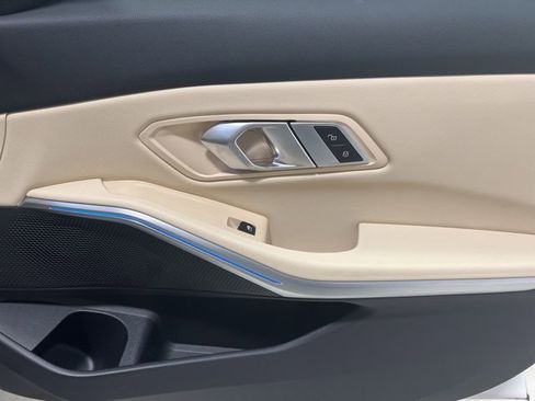 Used 2023 BMW 330i xDrive 330i xDrive w/ Driving Assistance Package image 53