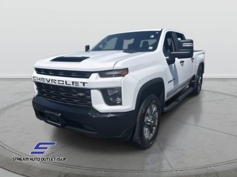 Used 2022 Chevrolet Silverado 2500 Custom w/ Snow Plow Prep/Camper Package image 3