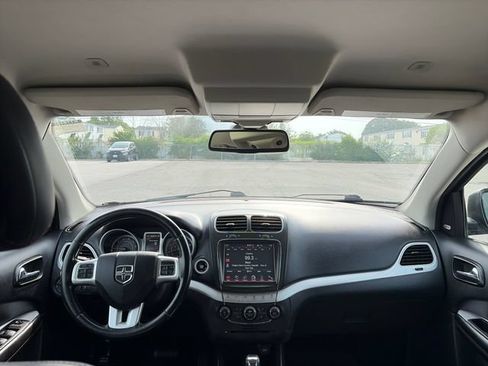 Used 2019 Dodge Journey GT AWD/4WD image 23