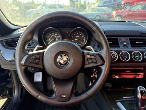 Used 2015 BMW Z4 sDrive28i image 21