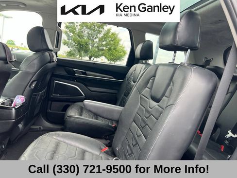 Certified 2022 Kia Telluride SX w/ SX Prestige Package AWD/4WD image 11