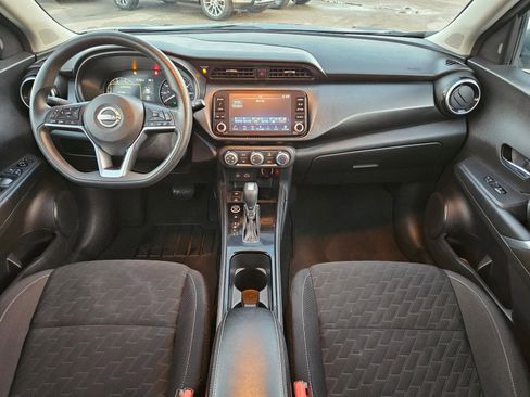 Used 2024 Nissan Kicks SV image 24