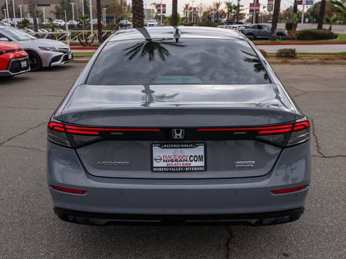 Used 2024 Honda Accord Touring image 5