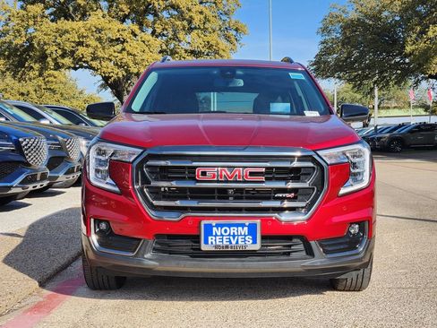 Used 2023 GMC Terrain AT4 w/ Infotainment Package II image 2