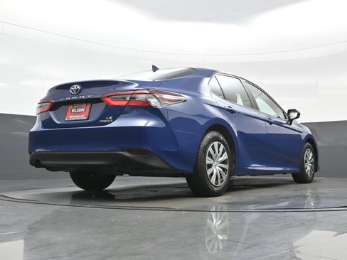 Used 2023 Toyota Camry LE FWD image 32