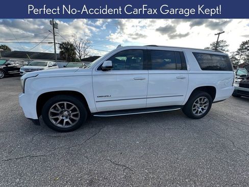 Used 2020 GMC Yukon XL Denali image 2
