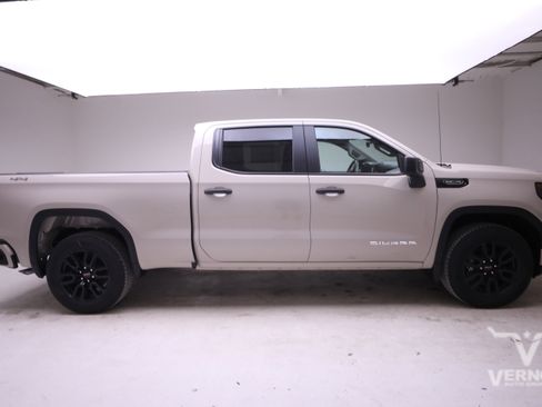 New 2026 GMC Sierra 1500 Pro w/ Graphite Edition image 6