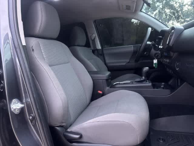 Used 2022 Toyota Tacoma SR AWD/4WD image 27