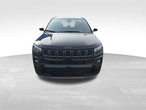 Used 2025 Jeep Compass Latitude w/ Altitude Special Edition AWD/4WD image 19
