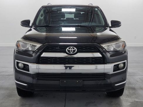 Used 2017 Toyota 4Runner Limited image 3