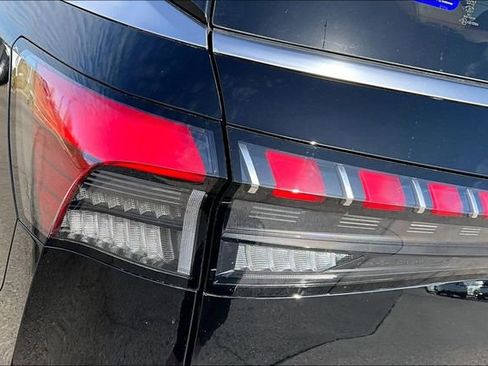 New 2026 INFINITI QX80 Luxe image 31