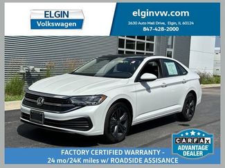Used 2024 Volkswagen Jetta SE w/ Panoramic Sunroof Package FWD video 1