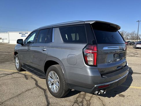 Used 2021 Chevrolet Tahoe Premier w/ Premium Package image 3