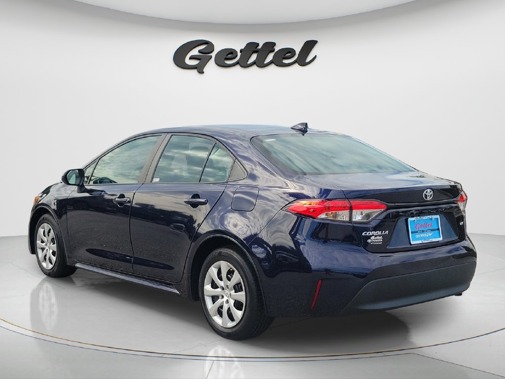Used 2023 Toyota Corolla LE FWD image 7