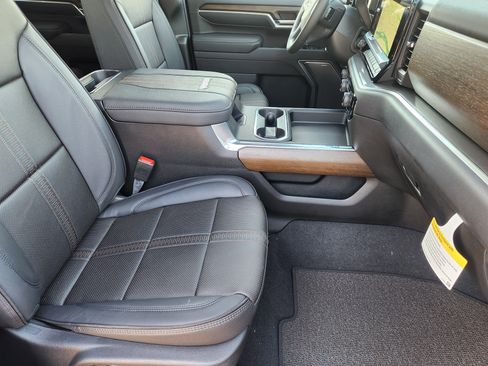 New 2026 Chevrolet Silverado 2500 High Country w/ Technology Package image 19