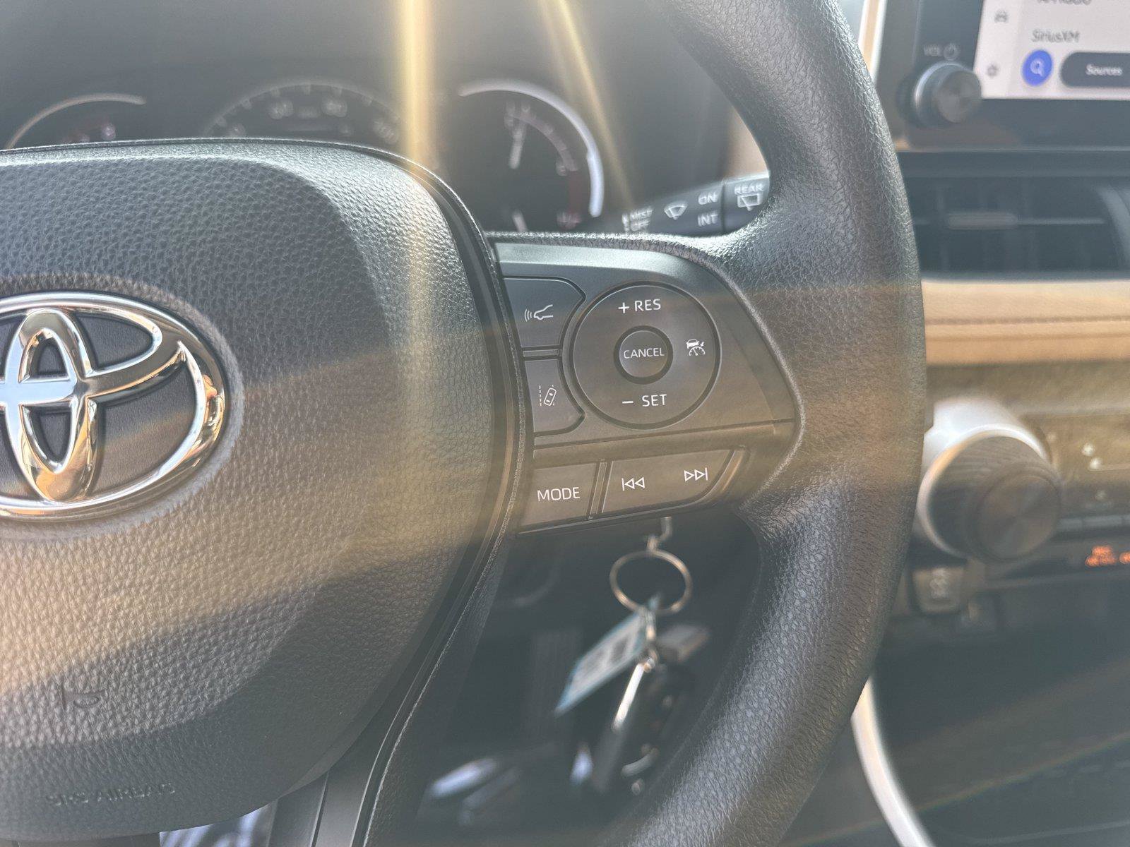 Used 2025 Toyota RAV4 LE FWD image 12