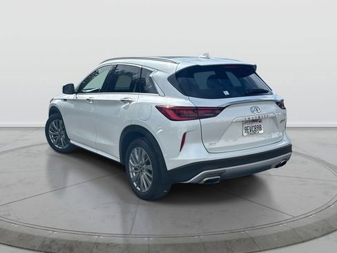 Certified 2023 INFINITI QX50 Luxe image 5