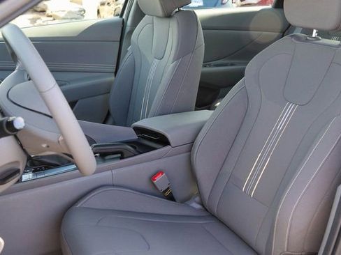 New 2026 Hyundai Elantra Sport image 10