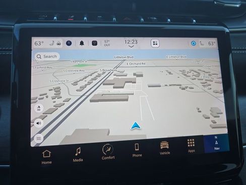 Used 2024 Jeep Grand Cherokee L Limited w/ Black Appearance Package image 25