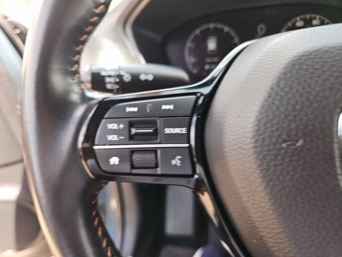 Certified 2025 Honda HR-V Sport image 21