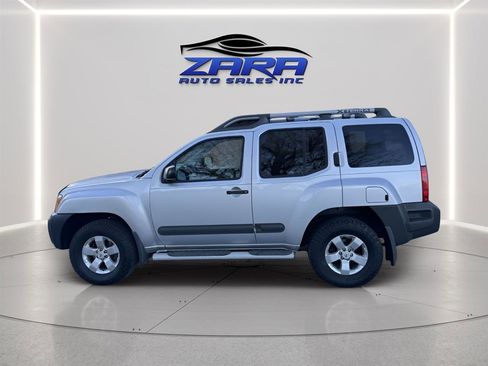 Used 2011 Nissan Xterra S w/ 4X4 Value Package image 3