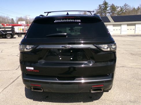 Used 2020 Chevrolet Traverse Premier w/ Redline Edition image 7