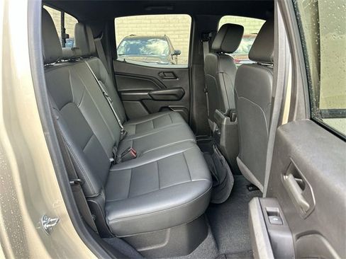 Used 2024 Chevrolet Colorado Trail Boss w/ Advanced Trailering Package image 26