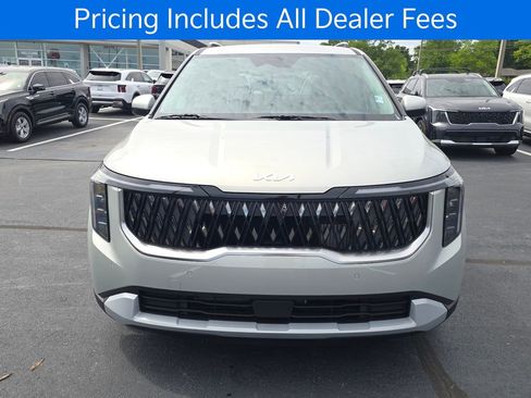New 2026 Kia Carnival EX FWD image 8