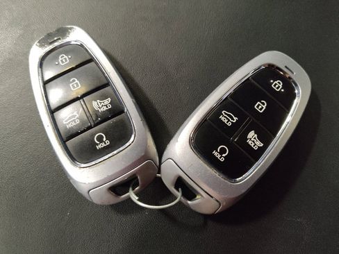 Used 2022 Hyundai Sonata Blue FWD image 32